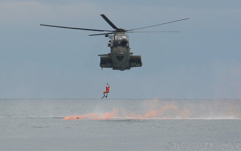 Distress at sea and precautions