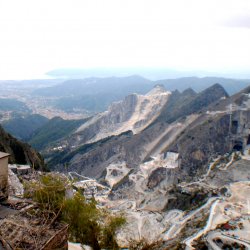 Cave di marmo a Fantiscritti