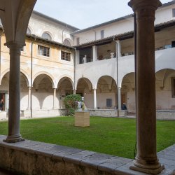 Chiostro di Sant Agostino