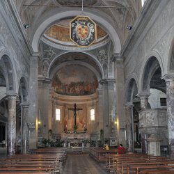 Nave central