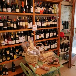 Cantina e vini toscani ristorante Bonuccelli