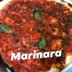 Pizza Marinara La Cantéra a Viareggio