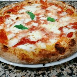 Pizza napoletana a Viareggio